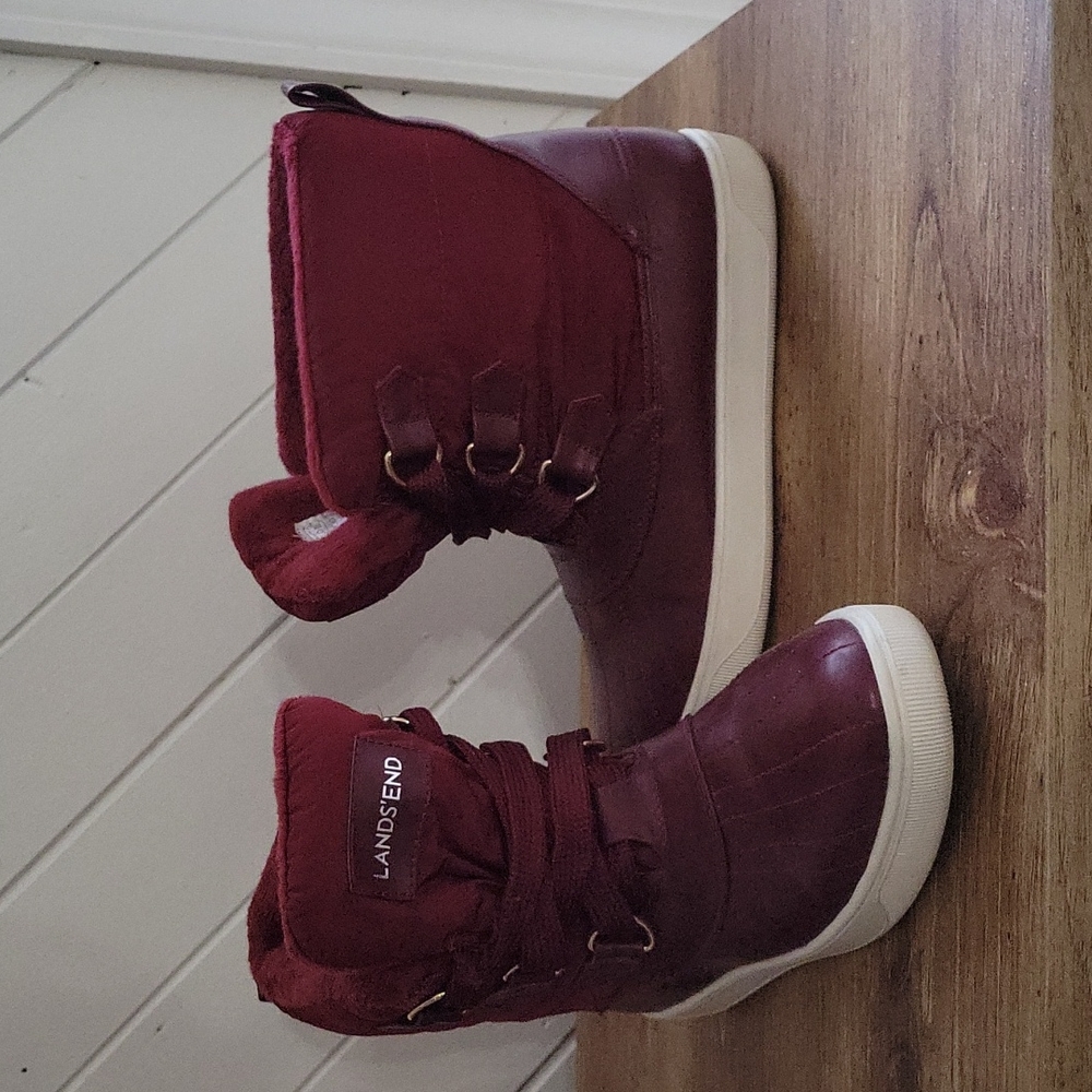 Lands'end boysenberry/red, flatform womens size 7.5 winter boots/booties